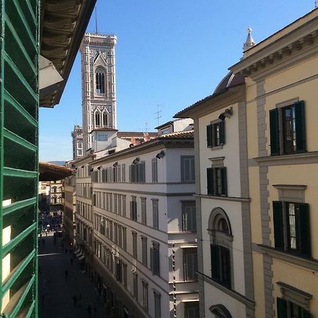 Апартаменти Heart Of Florence With A View Номер фото